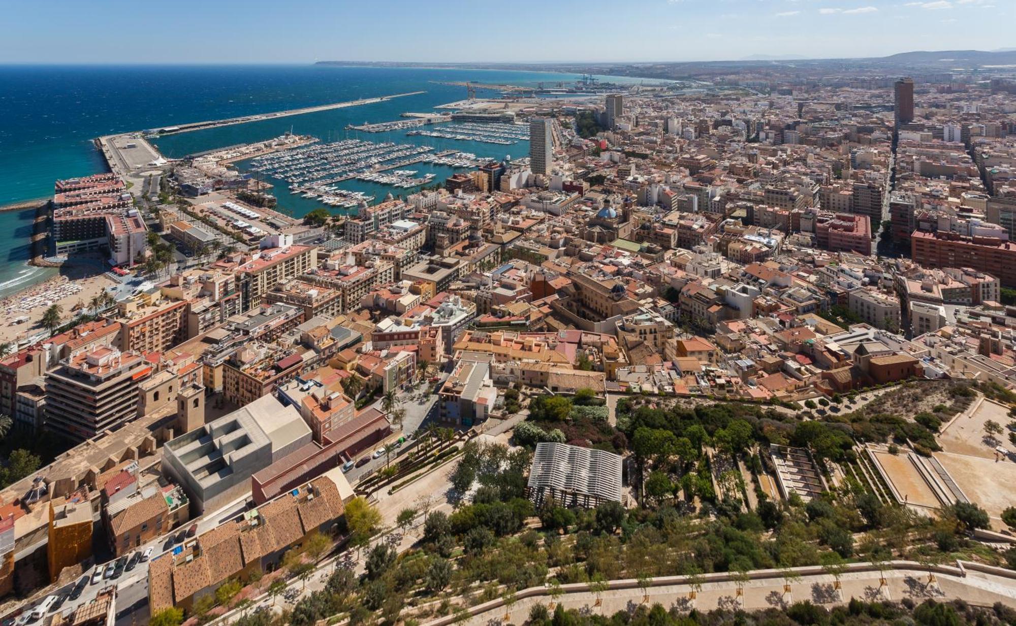 Apartamento Grande Y Luminoso En El Centro De Alicante Exterior photo
