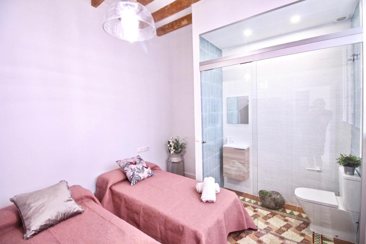 Apartamento Grande Y Luminoso En El Centro De Alicante Exterior photo